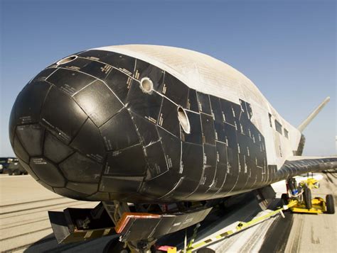 Boeing X-37B-returns-to-earth – UAS VISION