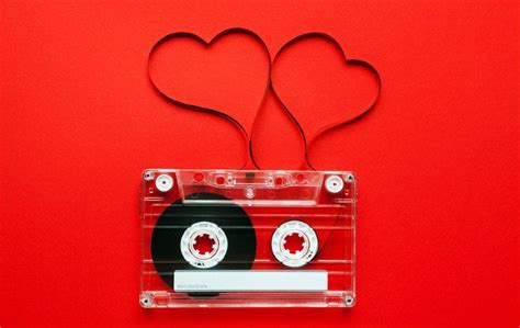 15 Lagu Barat Paling Romantis dari Berbagai Era