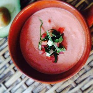Spiced Vegan Creamy Tomato Soup Recipe - Go Dairy Free