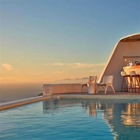 Gorgeous Infinity Pool Hotels in Santorini, Greece