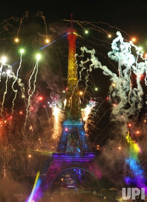 Photo: Bastille Day fireworks in Paris - PAR20230714204 - UPI.com