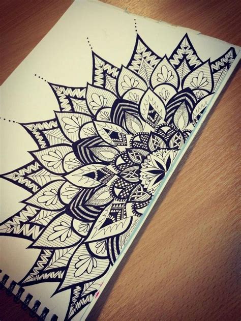 tattoo pretty #Mandalatattoo | Mandala drawing, Mandala design art ...