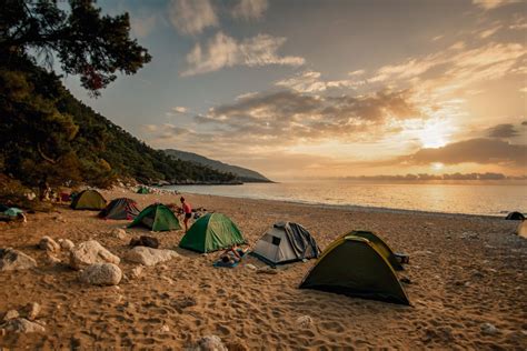 7 BEST Tents For Beach Camping [2024 Guide]