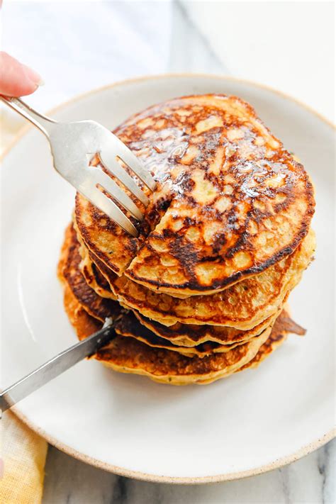 3-Ingredient Banana Pancakes - Cookie and Kate