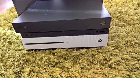 Xbox One X Project Scorpio Edition unpacked | Feed4gamers