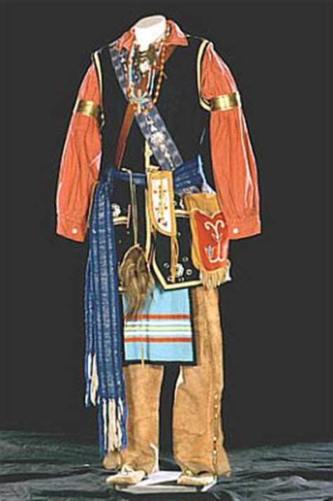 Ojibwa Clothing. | Native American Clothes | Pinterest | Culture ...