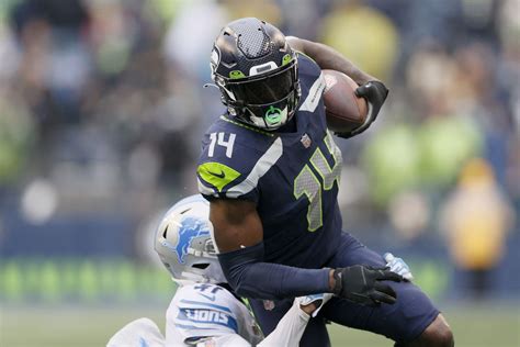 Seattle Seahawks’ DK Metcalf on contract extension talks: ‘I’m not trying to leave’ - Field Gulls