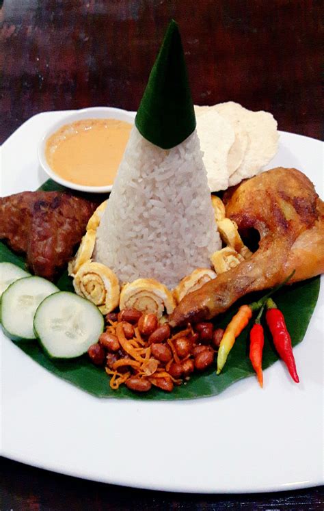 Nasi Uduk - Indonesia