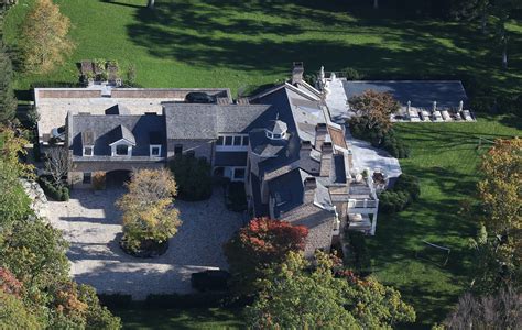 Tom Brady's mansion is off the market. Here's why.