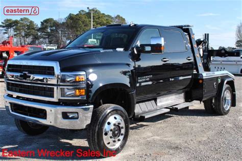 2019 Chevrolet Silverado 5500 Medium Duty Crew Cab 4-Wheel-Drive with ...