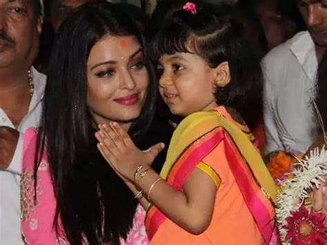 Aishwarya Rai Bachchan and Aaradhya spend some quality time in London ...