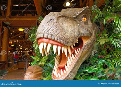 T-Rex Statue in Jurassic Park Editorial Stock Image - Image of jurassic, architecture: 94534529