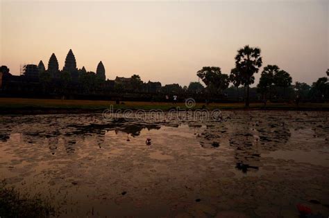 Sunrise View Over Angkor Wat Temple Editorial Photo - Image of reap, landmark: 104424446