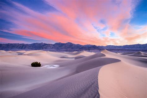 California Desert Region: Places to See in Mojave and Colorado Deserts