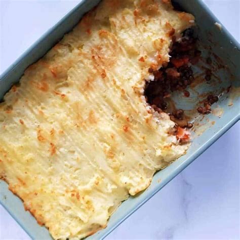 Vegetarian cottage pie with lentils - Hint of Healthy