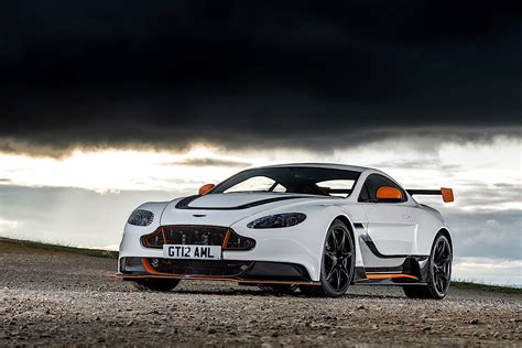 ASTON MARTIN Vantage GT12 Specs & Photos - 2015, 2016 - autoevolution