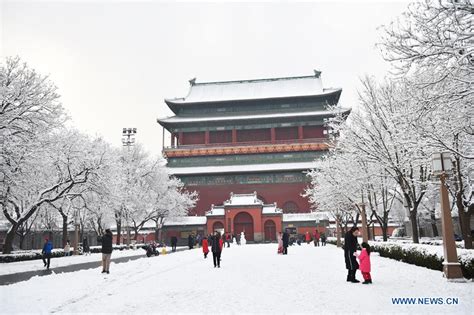 Beijing embraces first snowfall in 2020 - Xinhua | English.news.cn