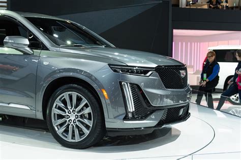 2020 Cadillac XT6 Sport – Exterior – 2019 NAIAS – Live 020