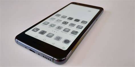 Hisense A6 Dual Screen E INK smartphone Review - Good e-Reader