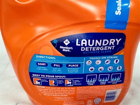 Member's Mark Liquid Laundry Detergent, Clean Fresh Scent (196 Fl Oz, 127 Loads) - Dutch Goat