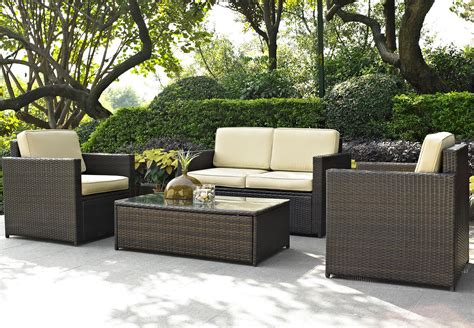 Serene Touches to Your Outdoor Furniture