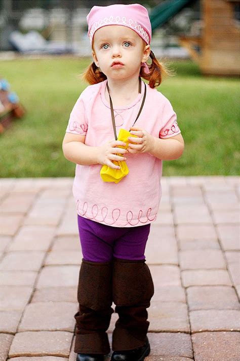 Izzy costume from Jake and the Neverland Pirates Regular pink t-shirt w/ swirls of fabric paint ...