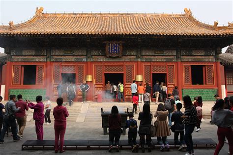 Yonghe Temple | Yonghe Temple in Beijing, China The Yonghe T… | Flickr