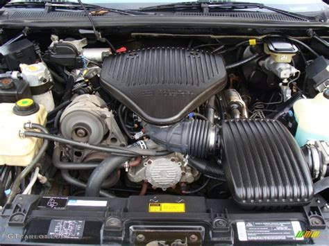 1995 Chevrolet Impala SS Engine Photos | GTCarLot.com