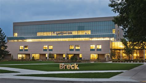 Breck - Campus Service Groups