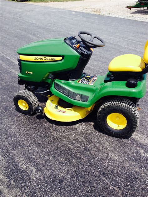 2011 John Deere X300 Lawn & Garden and Commercial Mowing - John Deere MachineFinder