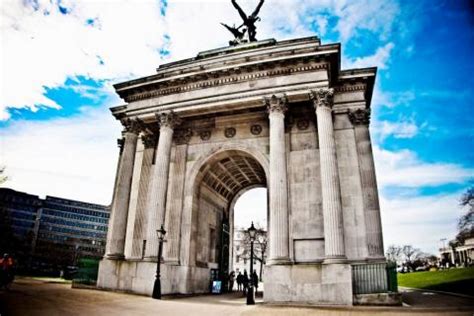 Wellington Arch, London | Ticket Price | Timings | Address: TripHobo