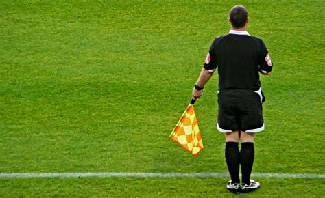 Linesman | ** This pic currently has over 3,500 views... wou… | Flickr