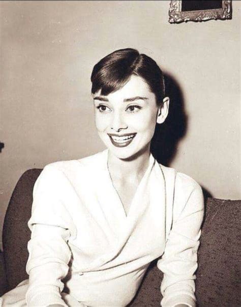 #AudreyHepburn #smile #wonderful #actress #Hollywood | Audrey hepburn ...