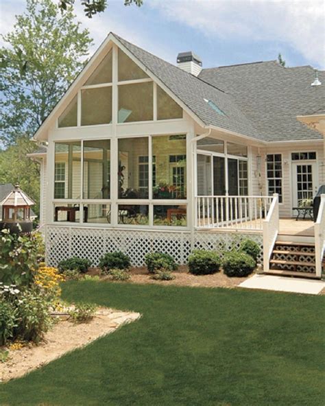 Best Screened in Porch Design Ideas (35) #deckbuildingplans | Porch design, Screened porch ...