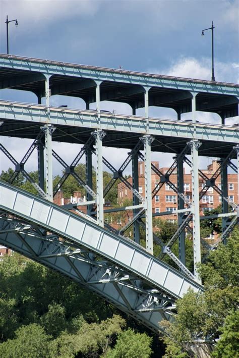 Henry Hudson Bridge (Manhattan/The Bronx, 1936) | Structurae