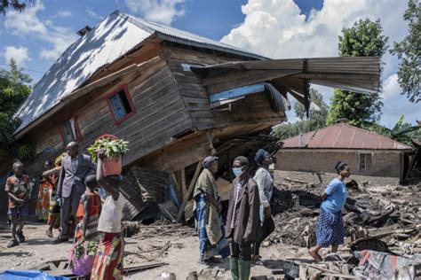 Congo floods leave more than 200 dead and many more missing