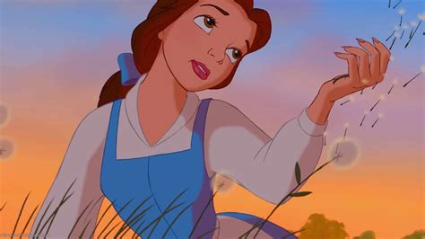 14 Reasons Belle is The Worst Disney Princess