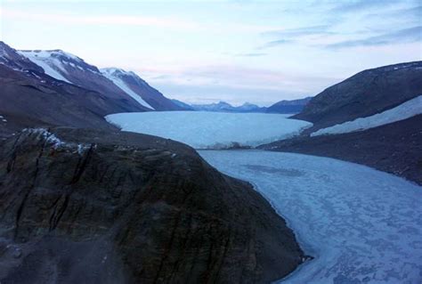 The Antarctic Sun: News about Antarctica - Exploring Bonney