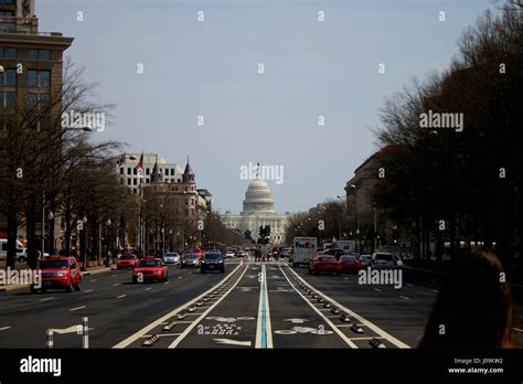 A Picture of the white house from Pennsylvania Avenue Stock Photo - Alamy