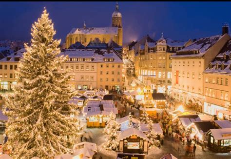 Pinned from Pin It for iPhone | Christmas in germany, Christmas market ...