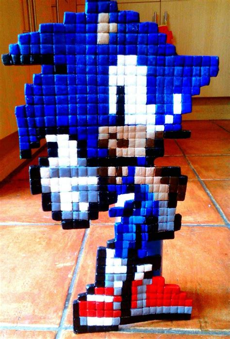 Sonic The Hedgehog. 8 bit wall art.