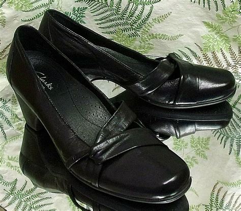 CLARKS BLACK LEATHER SLIP ONS LOAFERS WORK DRESS HEELS SHOES US WOMENS ...