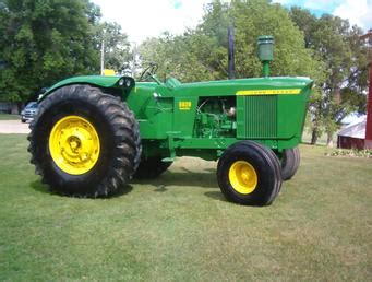 1966 John Deere 5020 - TractorShed.com