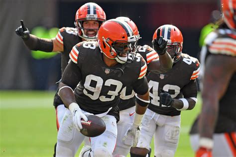 Browns’ defensive snap counts, stats, and notes: Week 3 - Dawgs By Nature