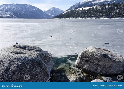 Frozen Wallowa Lake stock image. Image of winter, travel - 154235583