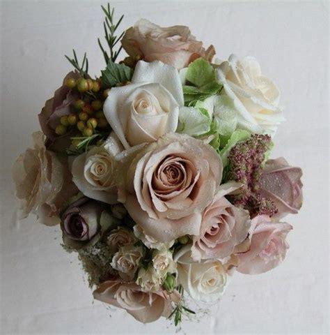 Beautiful Rose Gold Wedding Bouquet (60) | Gold wedding bouquets, Rose ...