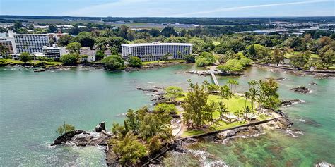 Castle Hilo Hawaiian Hotel - Hawaii on a Map