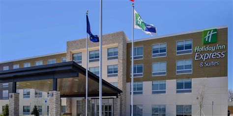 Hotel in Southgate, Michigan | Holiday Inn Express & Suites Southgate ...