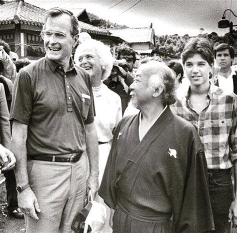 (1989) George H.W. Bush and his wife meet with Chinese President Yang Shangkun and Italian ...