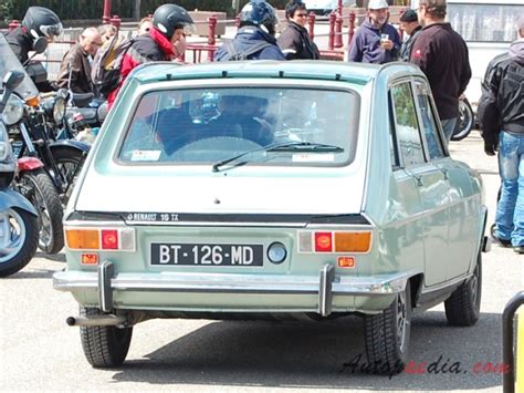 Renault 16 1965-1980 (1973-1980 Renault 16 TX hatchback 5d), right rear view, Autopaedia ...